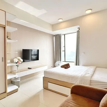 Modern Apartments In Rivergate Ho Chi Minh City Exterior photo