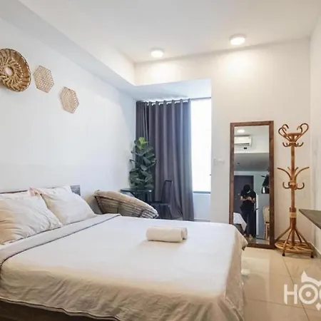 Modern Apartments In Rivergate Ho Chi Minh City Exterior photo